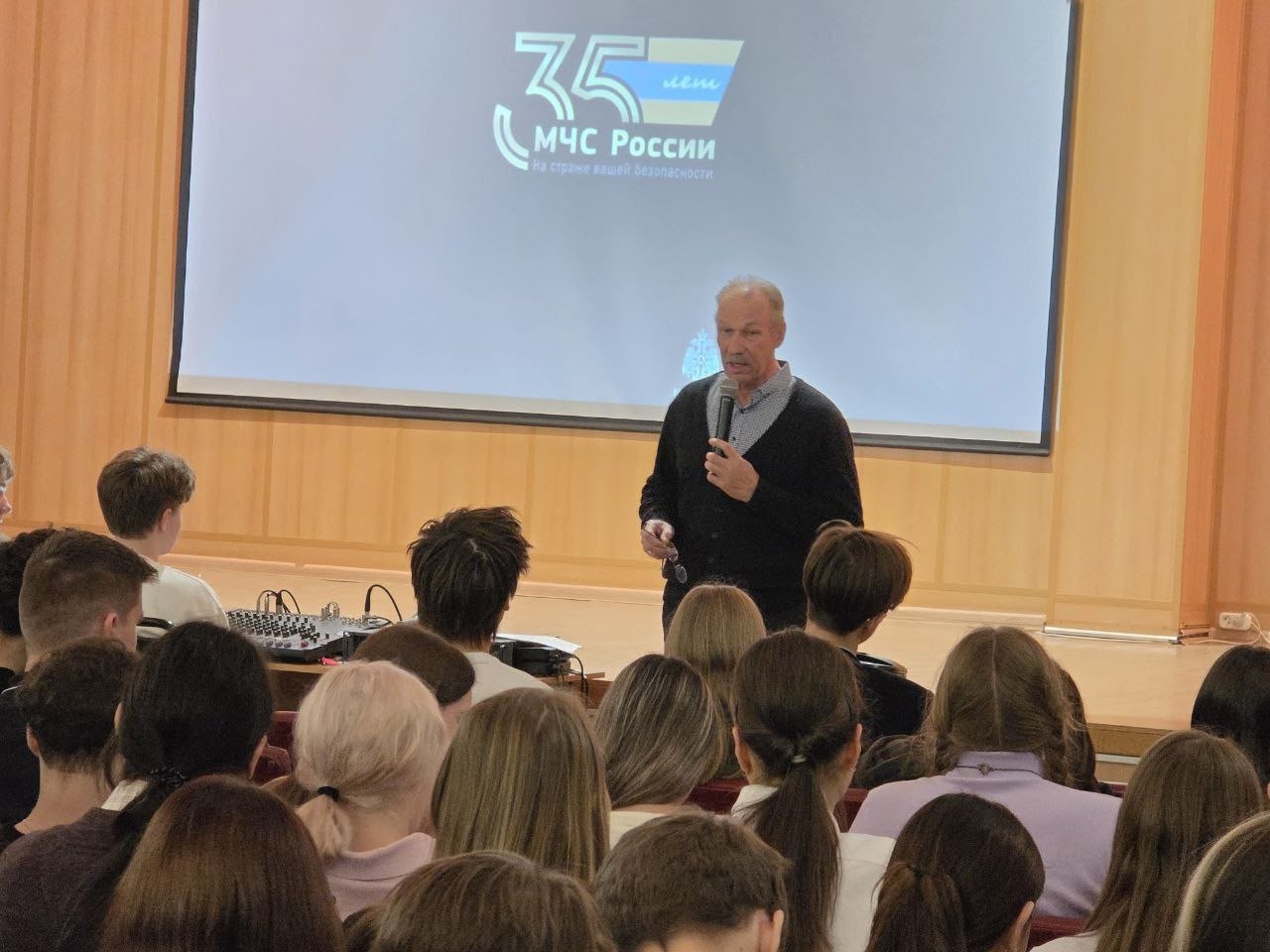 «Внимание! Воздушная тревога»: как действовать в ЧС